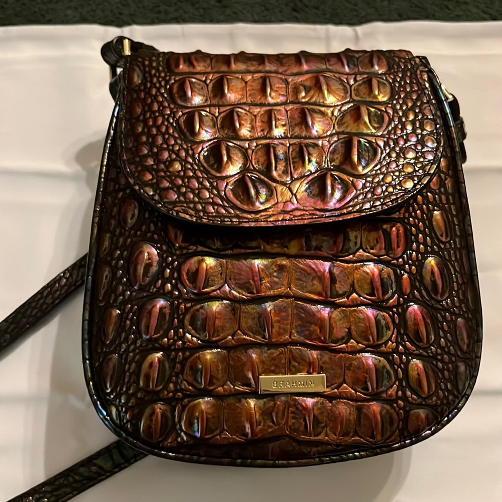 Brand new unique Brahmin purse